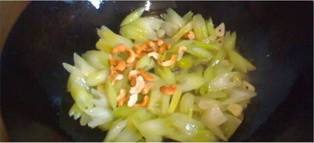 Cần tây điều Bước 8
