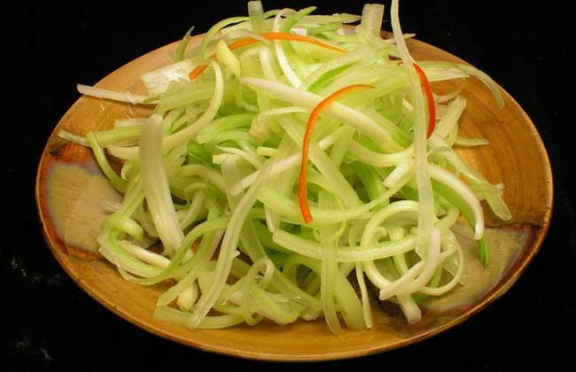 Cách làm cần tây lạnh