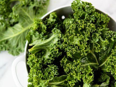 20 sự thật về siêu thực phẩm cải xoăn kale trong các bữa ăn giảm béo